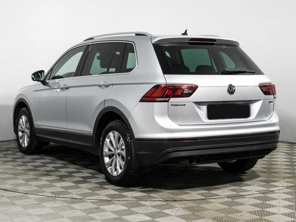 Volkswagen Tiguan, 2019 Фото №7