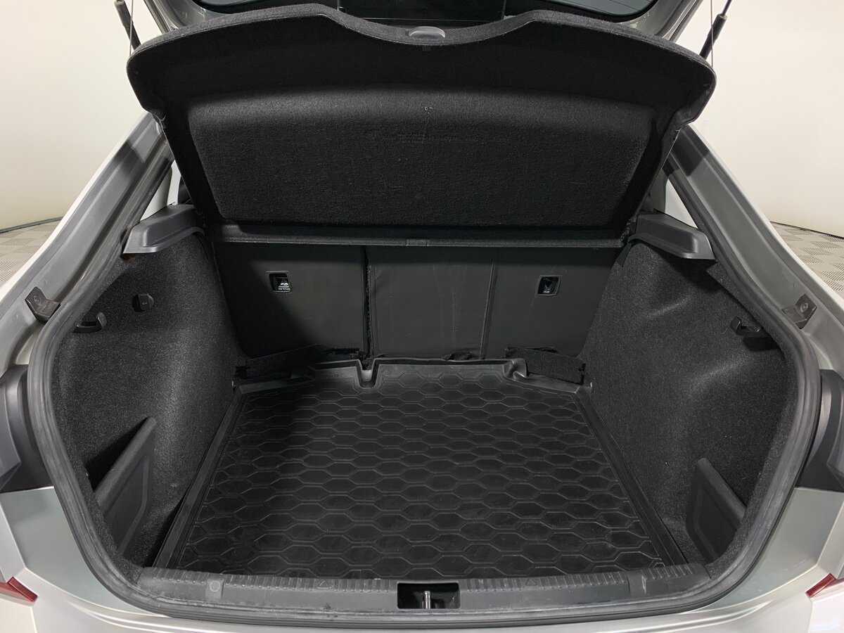 Volkswagen Polo, 2022 Фото №20