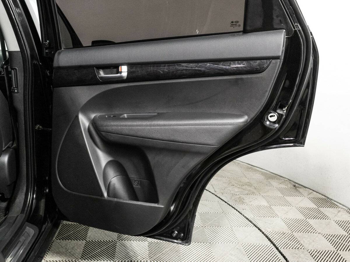 Kia Sorento, 2020 Фото №29