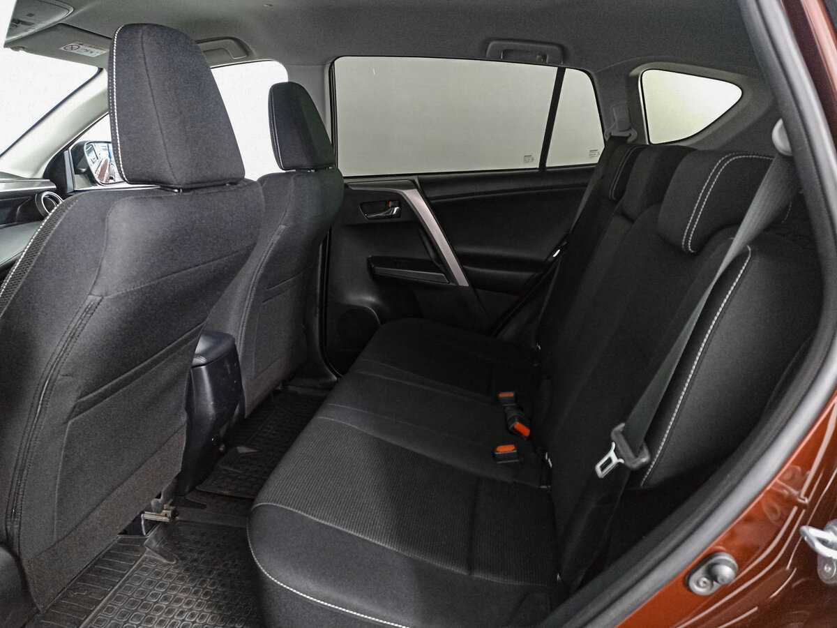 Toyota RAV4, 2019 Фото №12