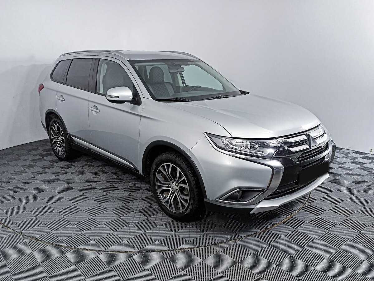 Mitsubishi Outlander, 2018 Фото №3