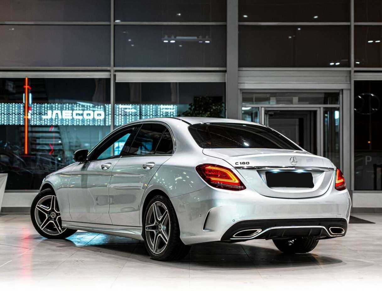 Mercedes-Benz C-Класс 180, 2018 - 91 000 км. | Фото №4