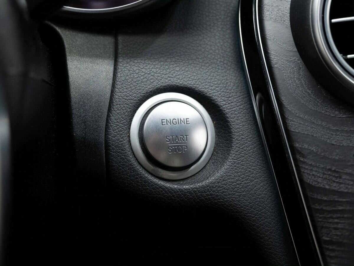 Mercedes-Benz C-Класс 250, 2015 Фото №16