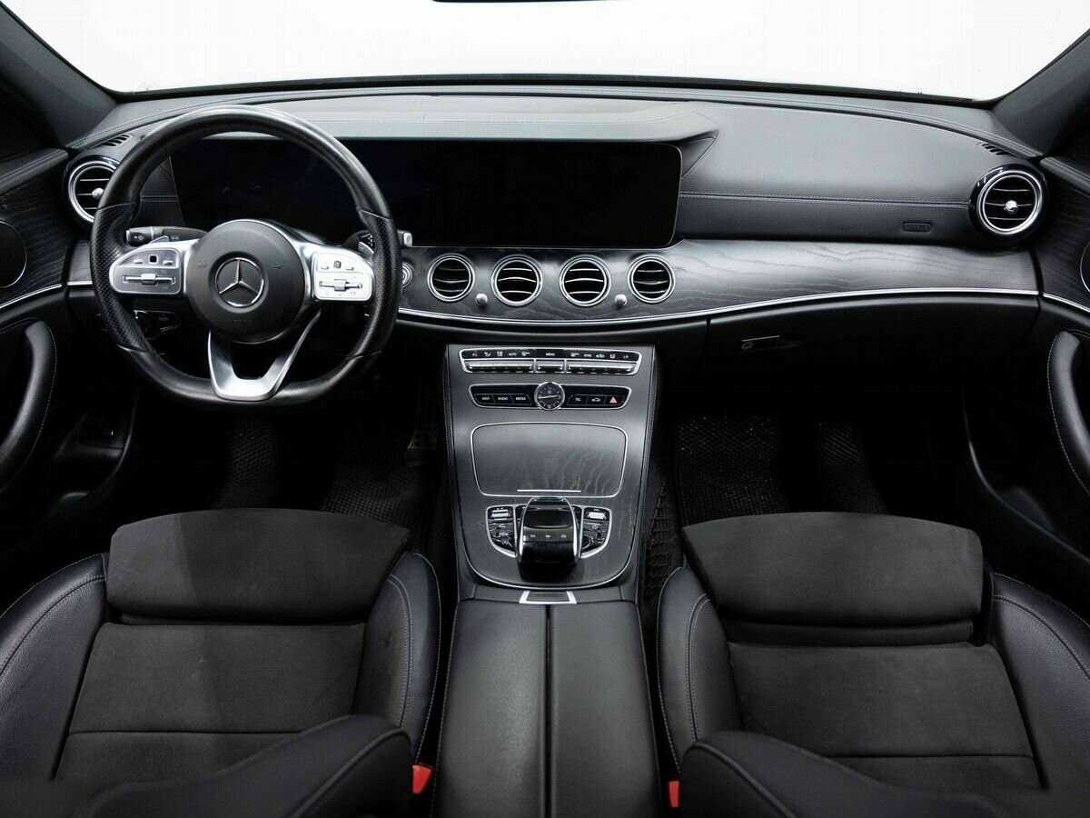 Mercedes-Benz E-Класс 200, 2018 Фото №15