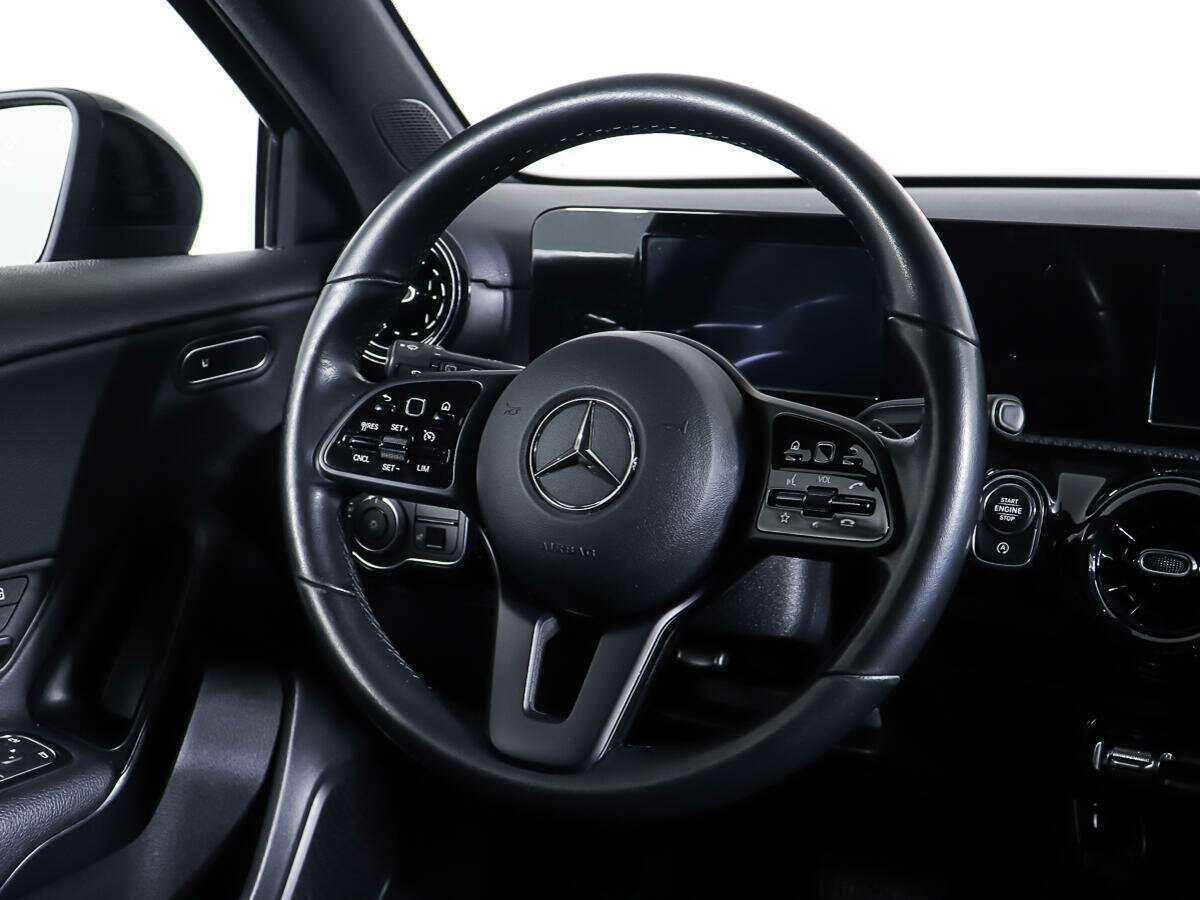 Mercedes-Benz A-Класс 200, 2019 Фото №15