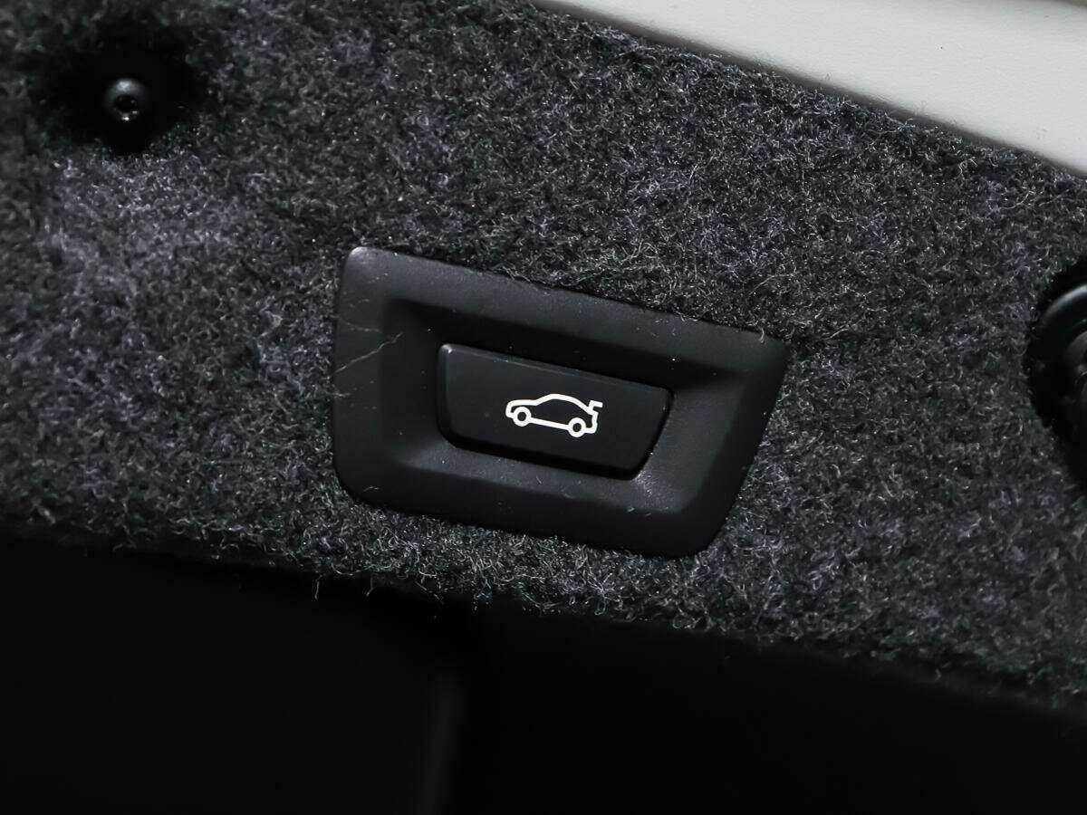 BMW 5 серии 520i, 2013 Фото №16