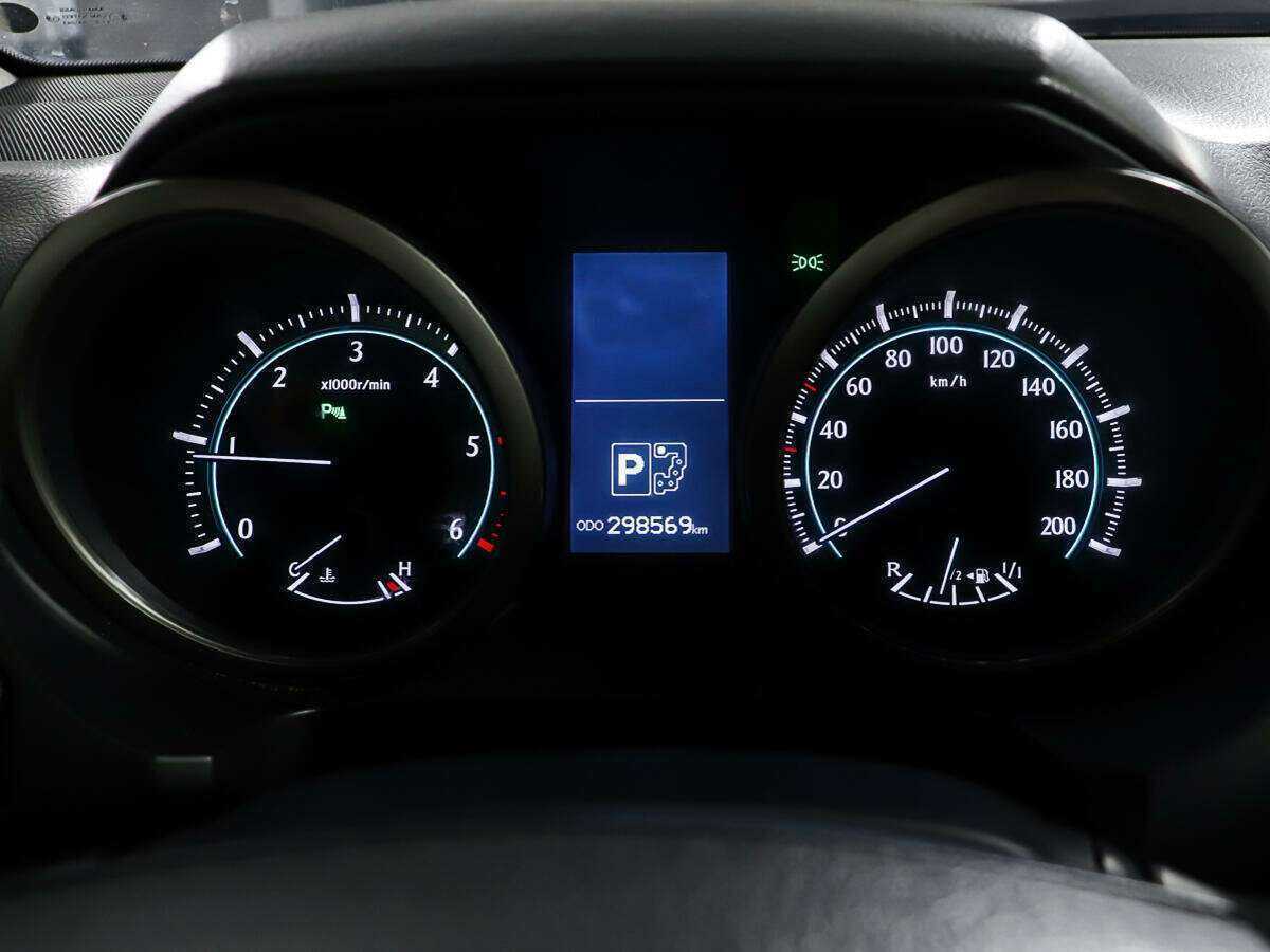 Toyota Land Cruiser Prado, 2012 Фото №14