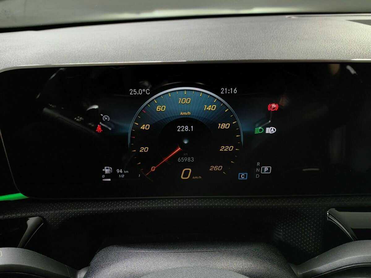 Mercedes-Benz CLA 200, 2020 Фото №17