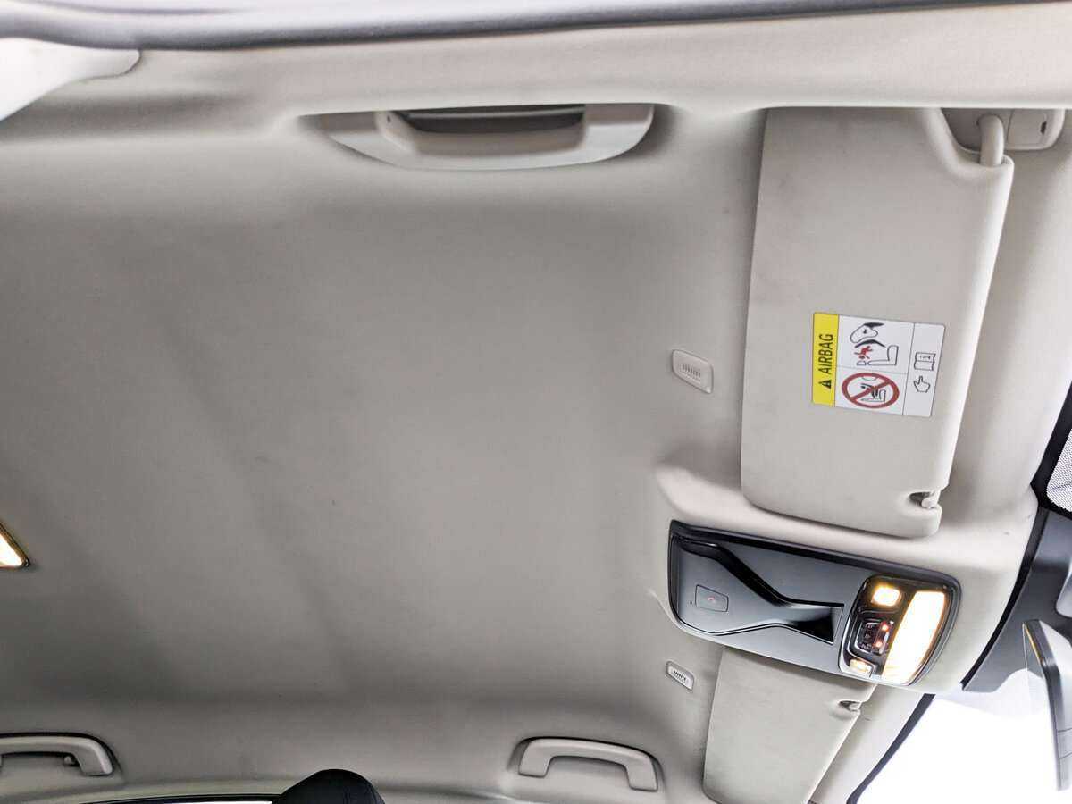 BMW 5 серии 520i, 2018 Фото №18