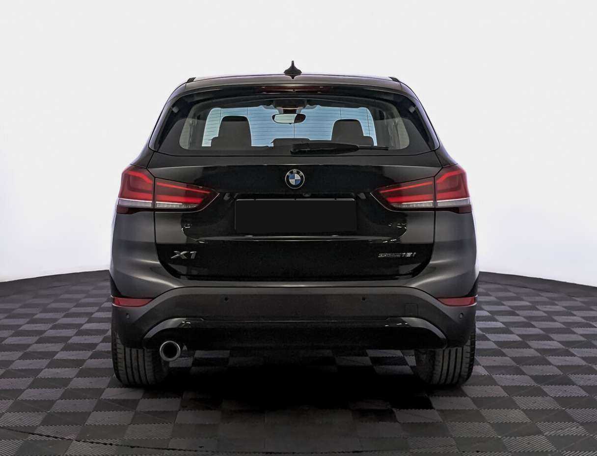 BMW X1 18i sDrive, 2021 - 33 000 км. | Фото №6
