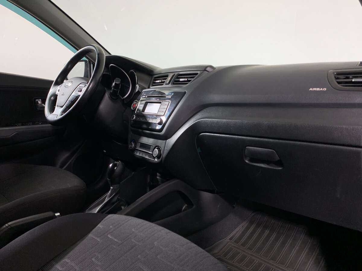 Kia Rio, 2016 Фото №11