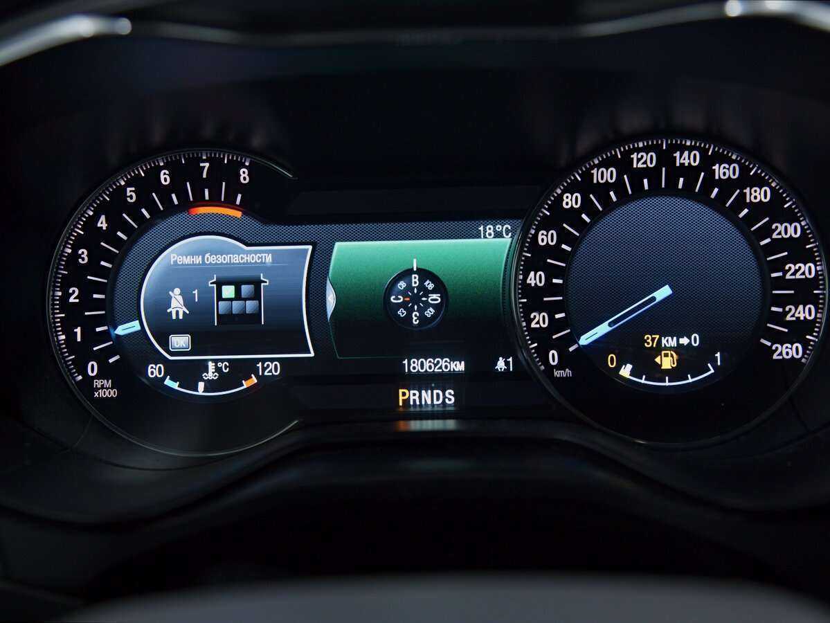 Ford Mondeo, 2016 Фото №9