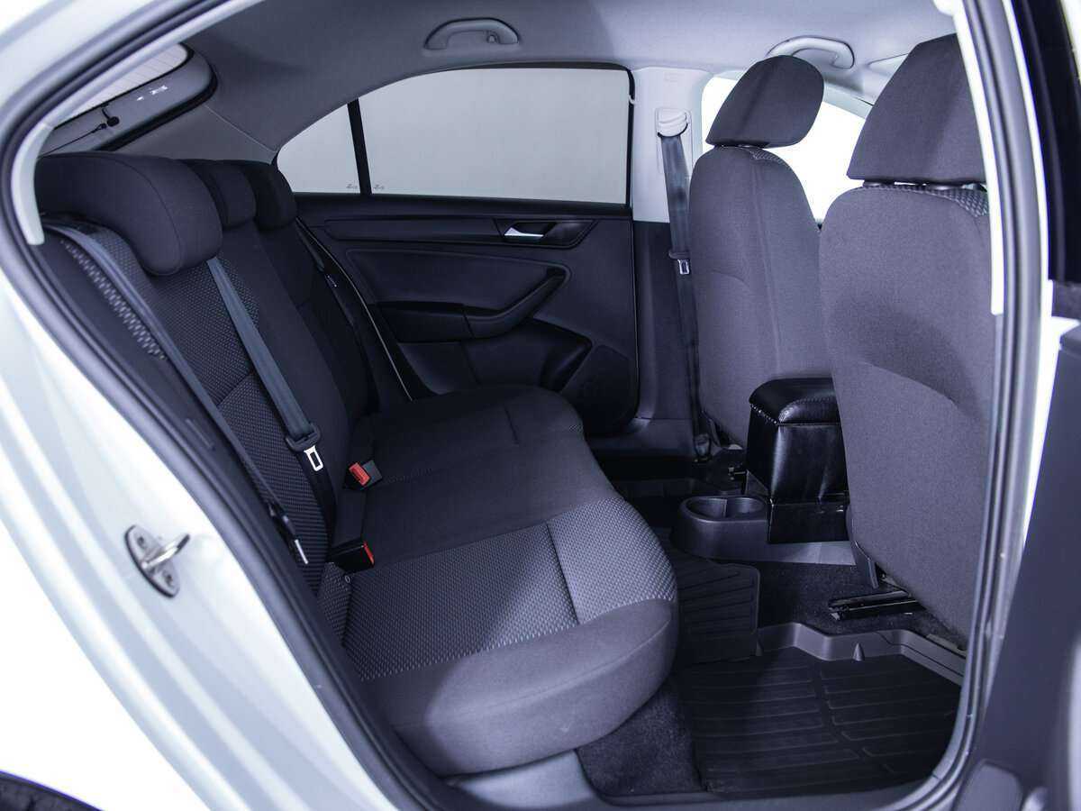 Volkswagen Polo, 2020 Фото №17