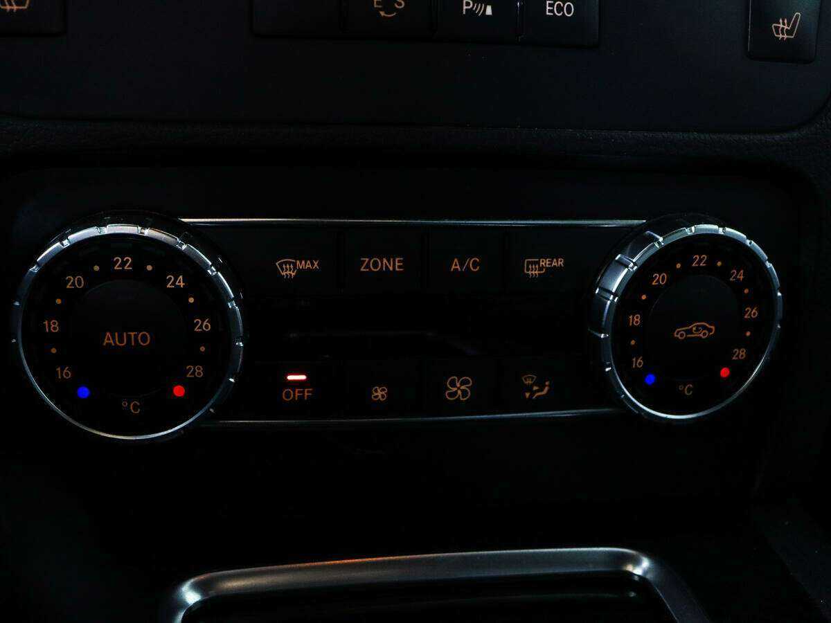 Mercedes-Benz GLK-Класс 300, 2014 Фото №16