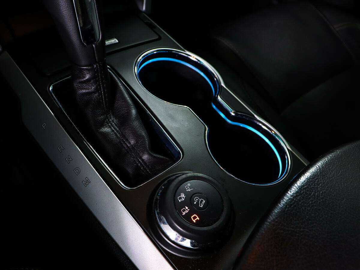 Ford Explorer Sport, 2014 Фото №19