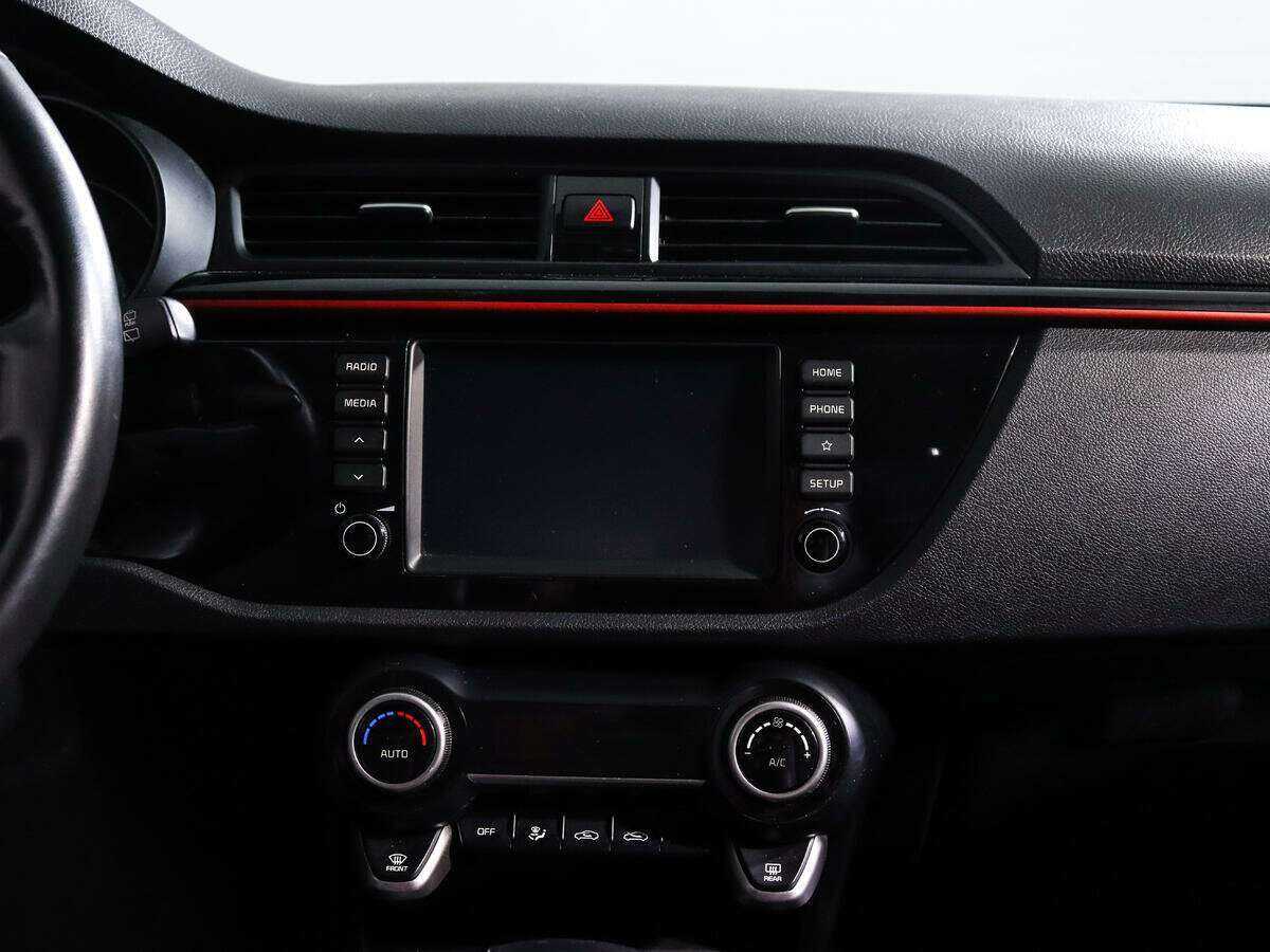 Kia Rio X-Line, 2019 Фото №11