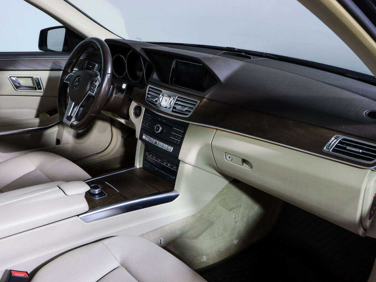 Mercedes-Benz E-Класс 250 CDI, 2015 - 65 859 км. | Фото №7