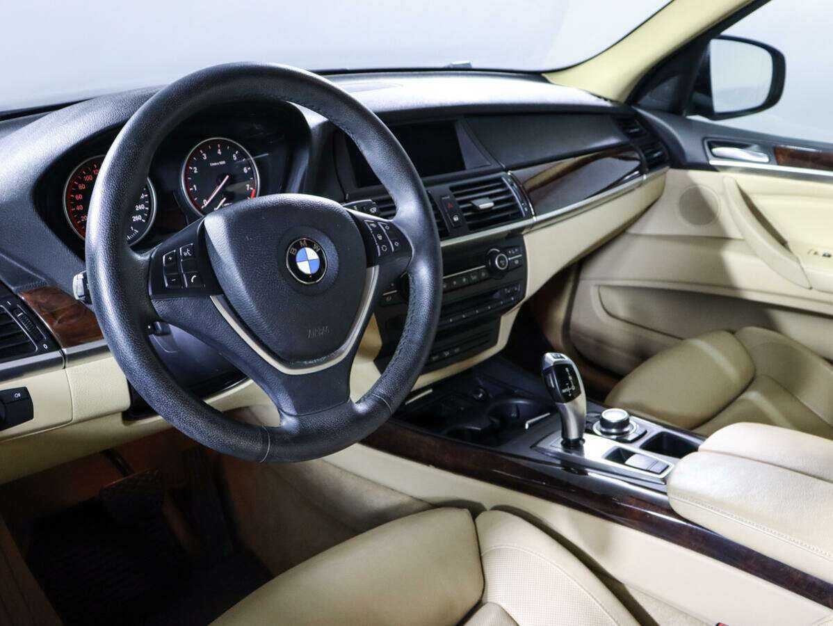 BMW X5 35i, 2013 Фото №14