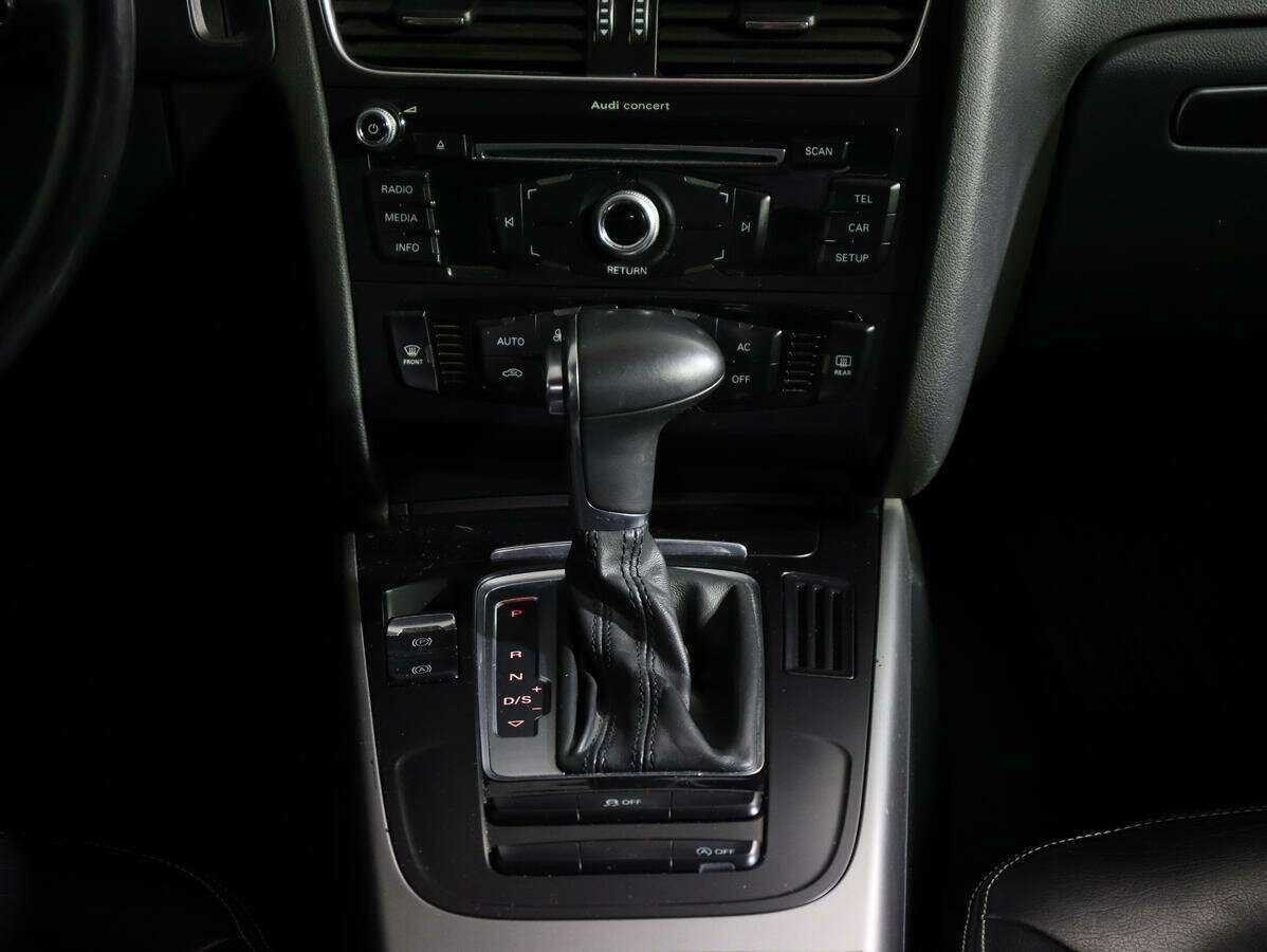 Audi A4, 2012 Фото №13