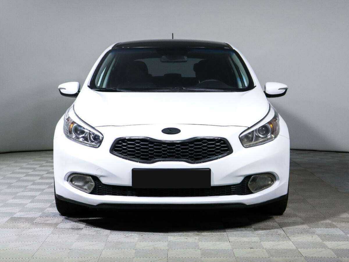 Kia Ceed, 2013 Фото №2