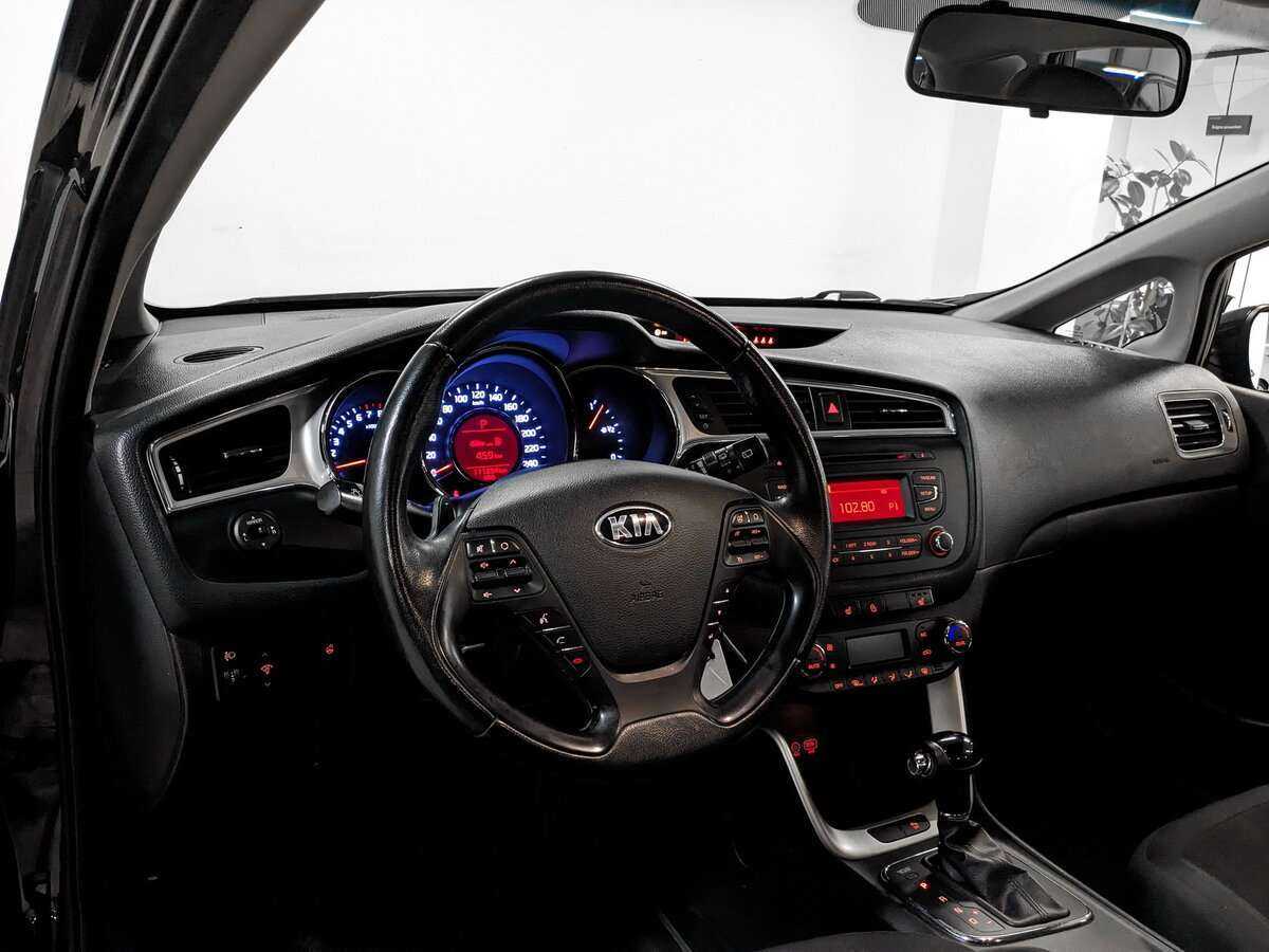 Kia Ceed, 2017 Фото №17