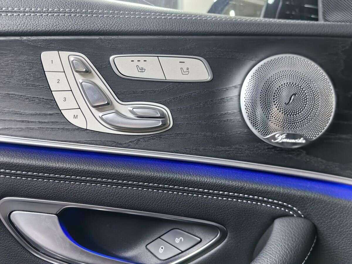 Mercedes-Benz E-Класс 200, 2017 Фото №18