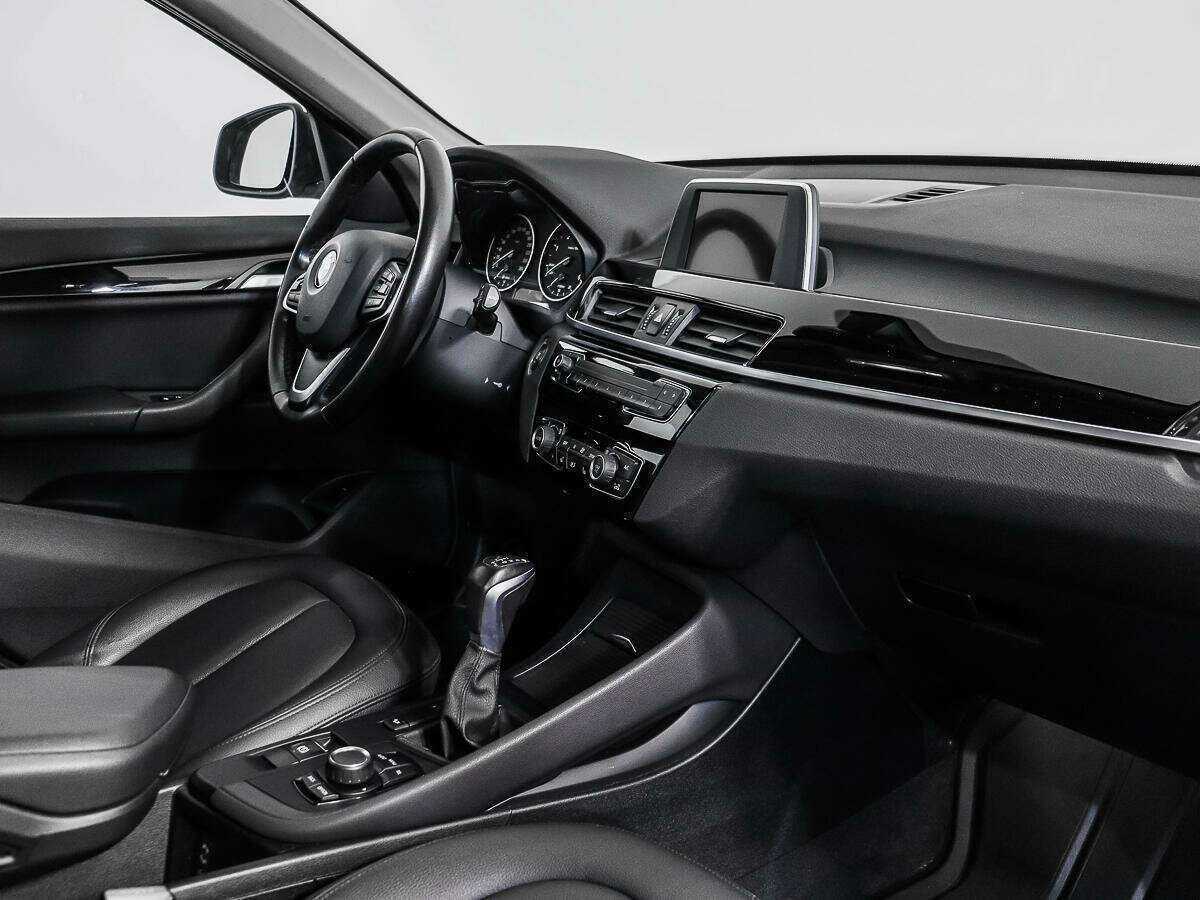 BMW X1 20d xDrive, 2016 Фото №9