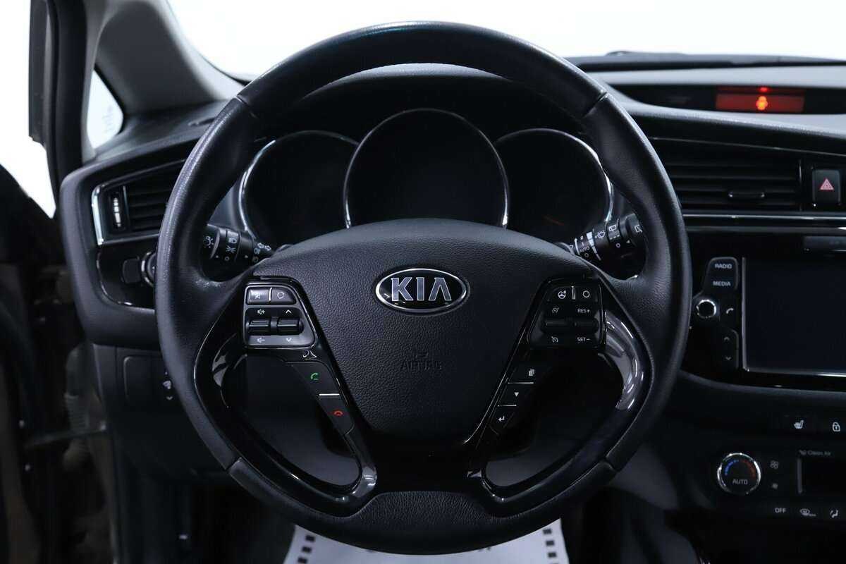 Kia Ceed, 2015 Фото №12