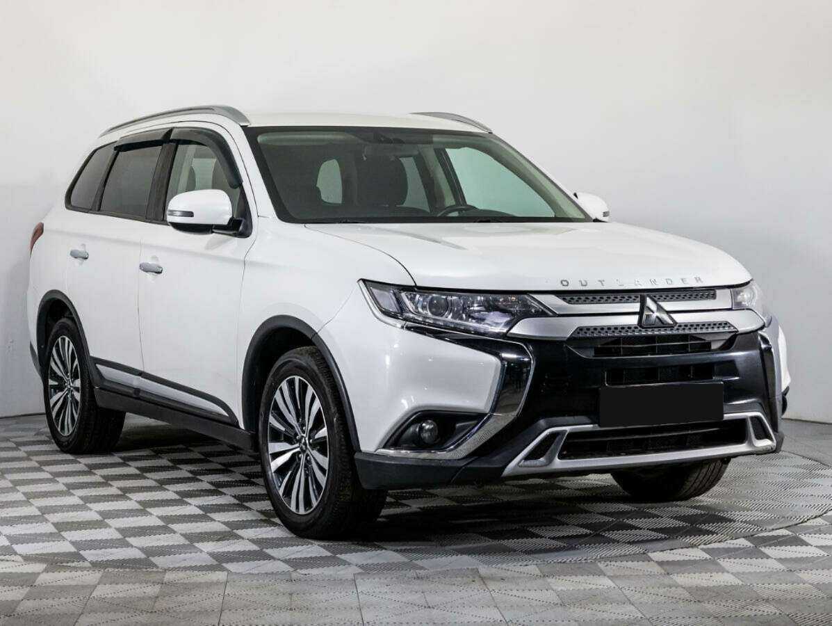 Mitsubishi Outlander, 2018 - 108 764 км. | Фото №3