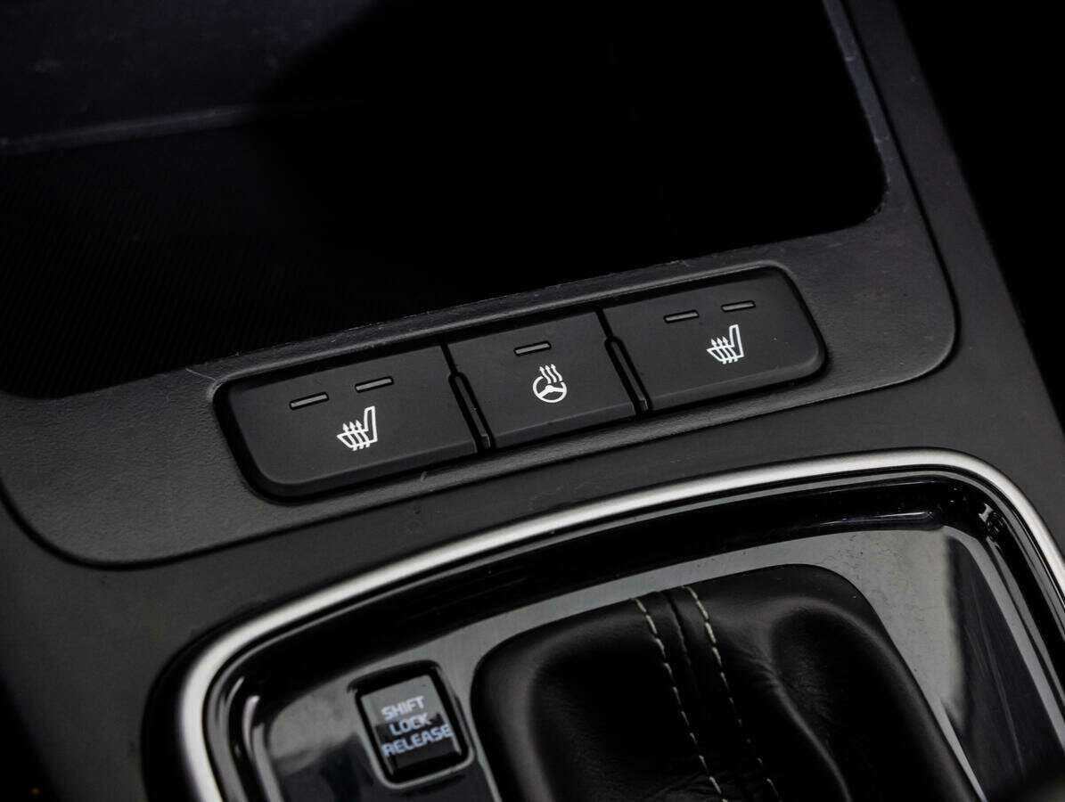 Kia Rio, 2019 Фото №14