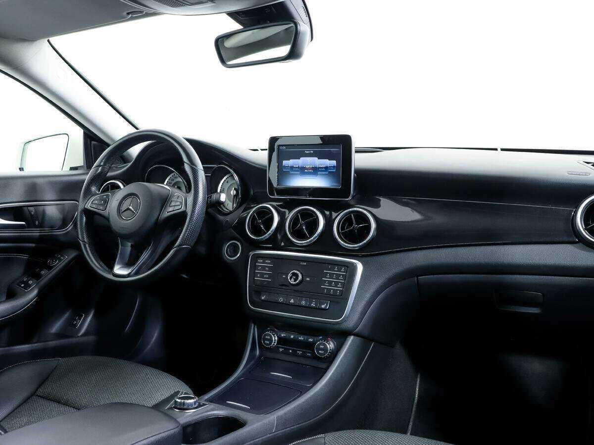 Mercedes-Benz CLA 200, 2015 Фото №8