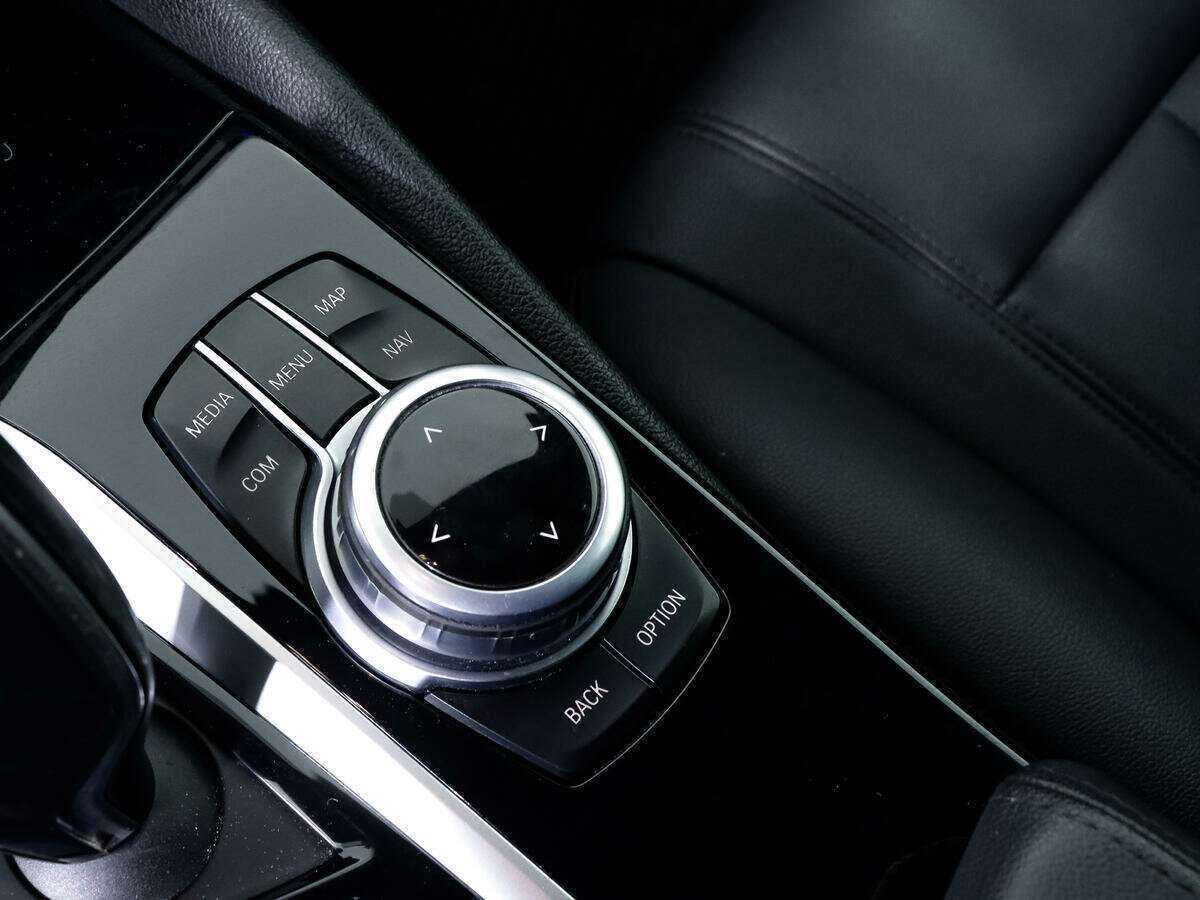 BMW 5 серии 520d, 2017 Фото №12