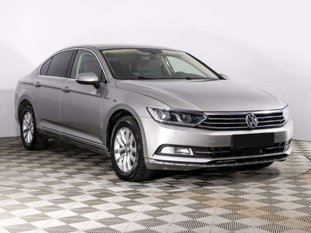 Volkswagen Passat, 2017 - 68 113 км. | Фото №3