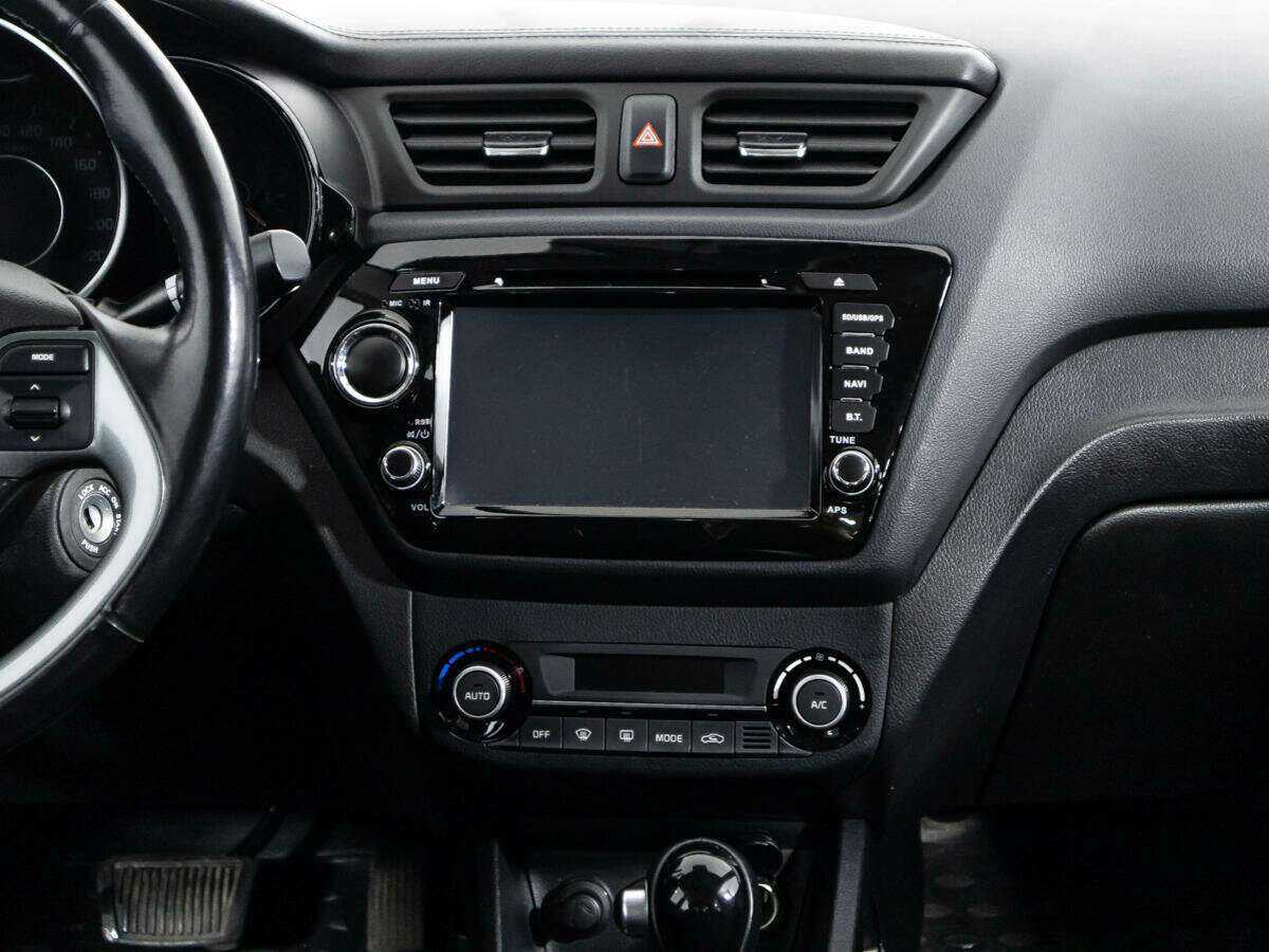 Kia Rio, 2017 Фото №14