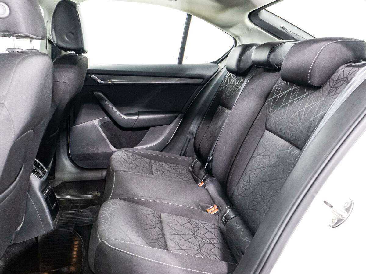 Skoda Octavia, 2019 Фото №10