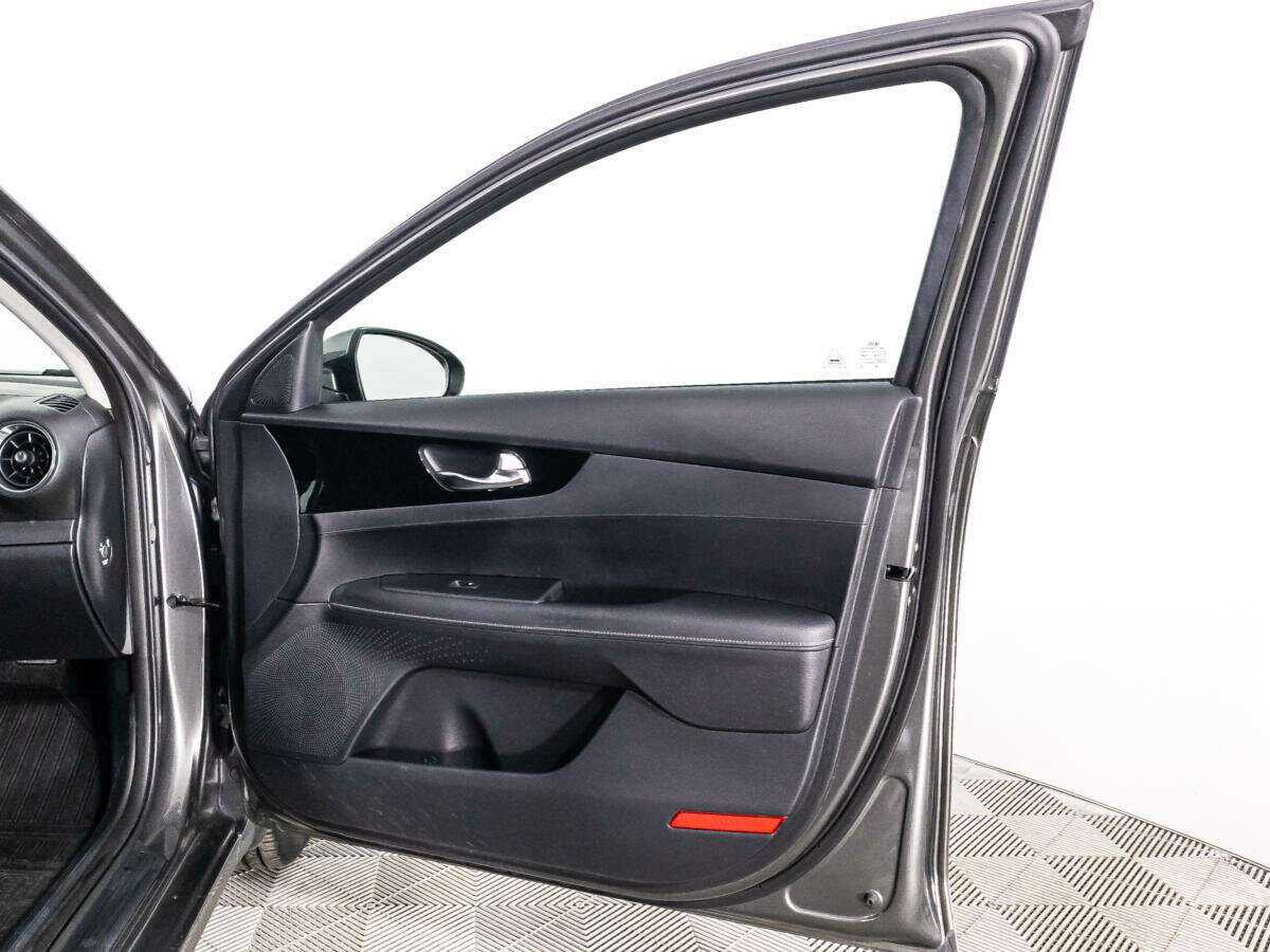 Kia Cerato, 2020 Фото №28