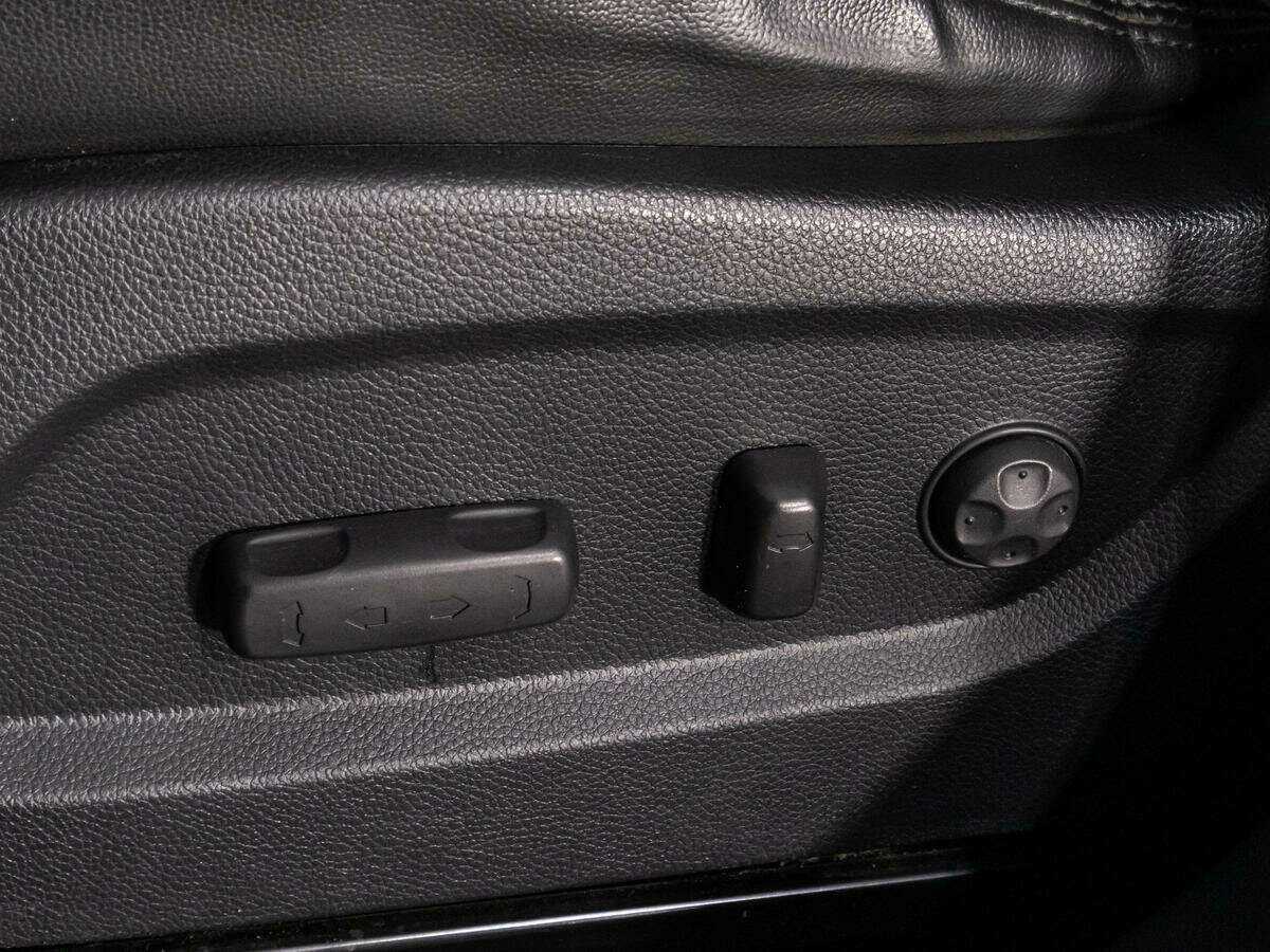 Hyundai Santa Fe Grand, 2016 Фото №15