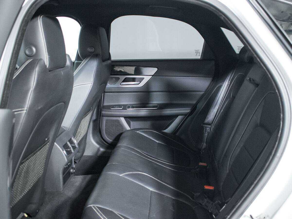 Jaguar XF, 2016 Фото №10