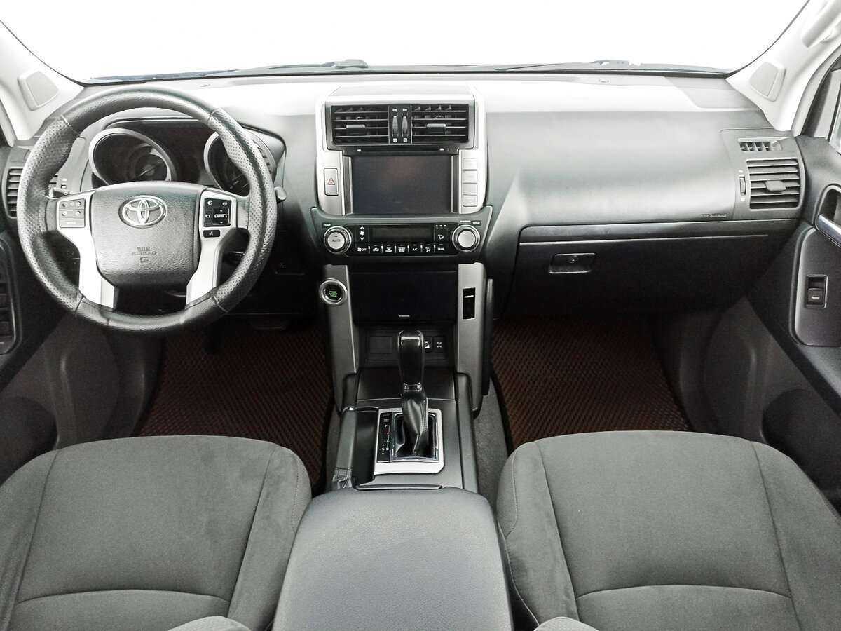 Toyota Land Cruiser Prado, 2012 Фото №10