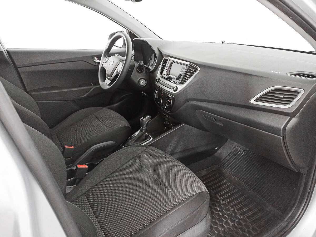 Hyundai Solaris, 2017 Фото №11