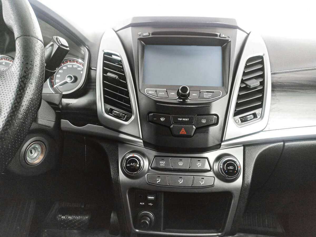 SsangYong Actyon, 2013 Фото №13