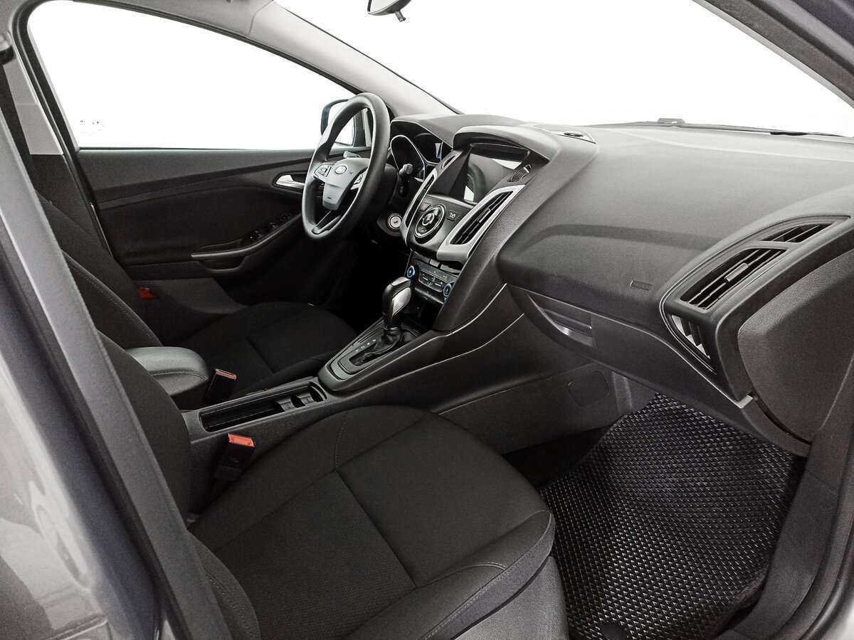Ford Focus, 2017 Фото №11