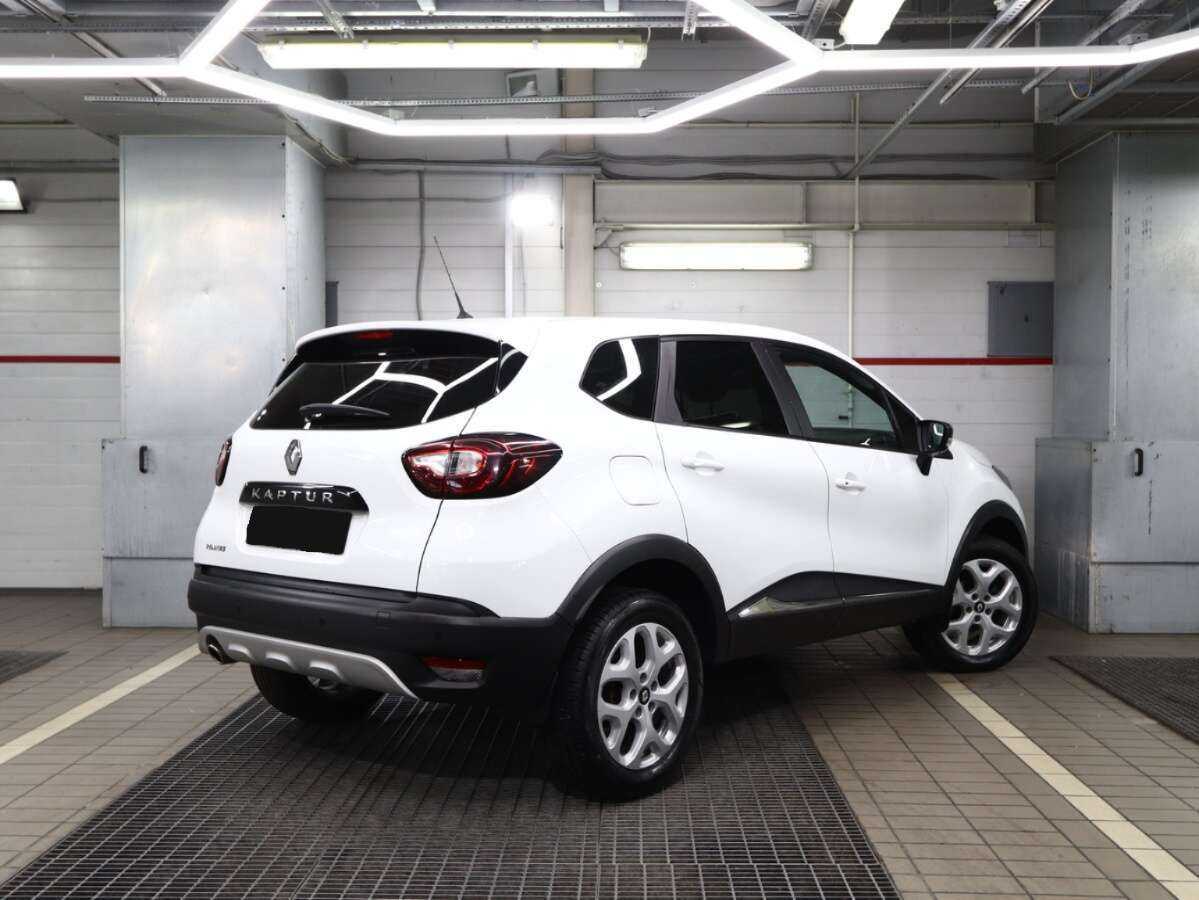 Renault Kaptur, 2017 - 148 000 км. | Фото №2