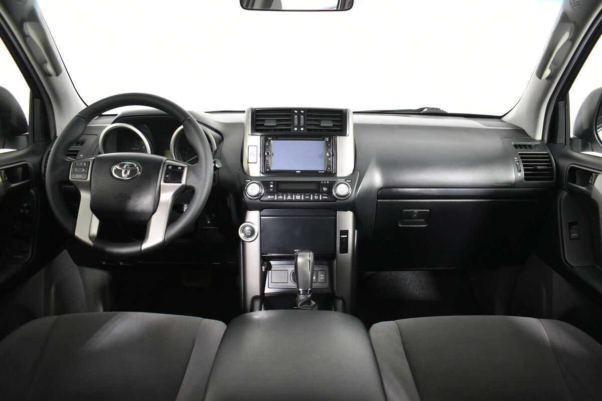Toyota Land Cruiser Prado, 2012 Фото №11