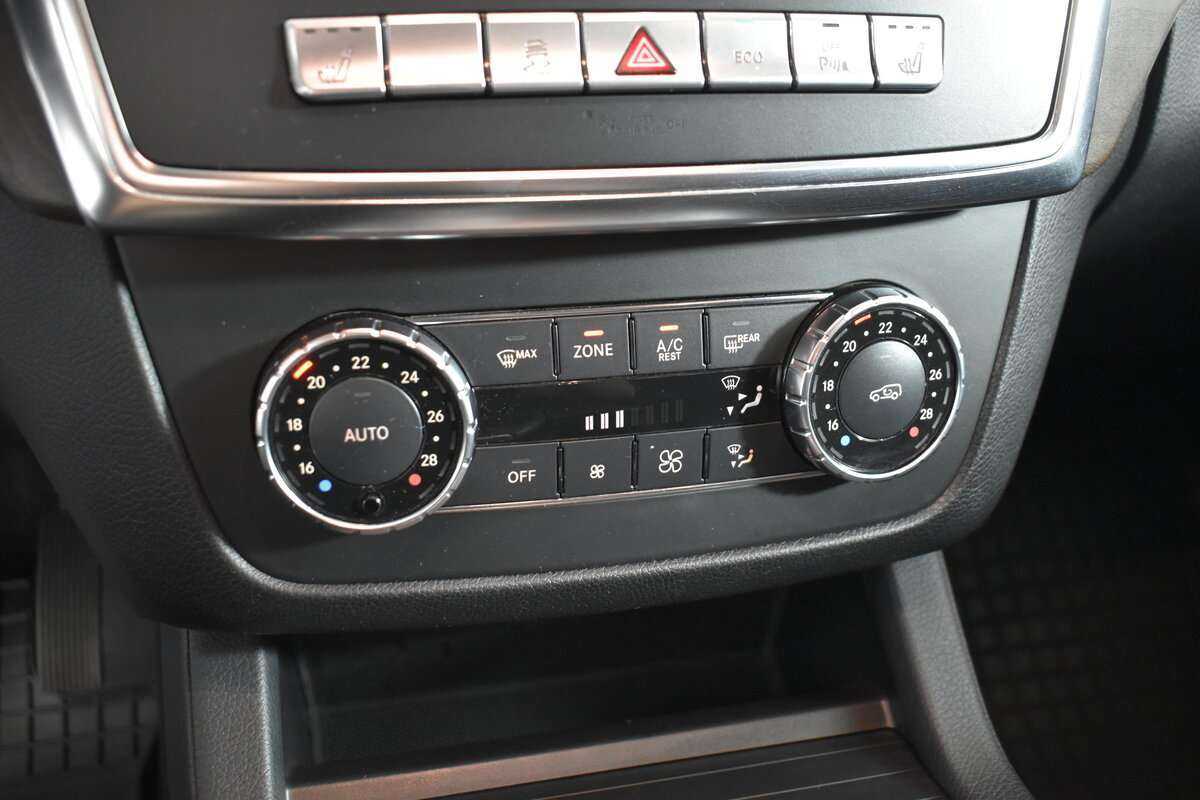 Mercedes-Benz M-Класс 350 CDI, 2013 Фото №18