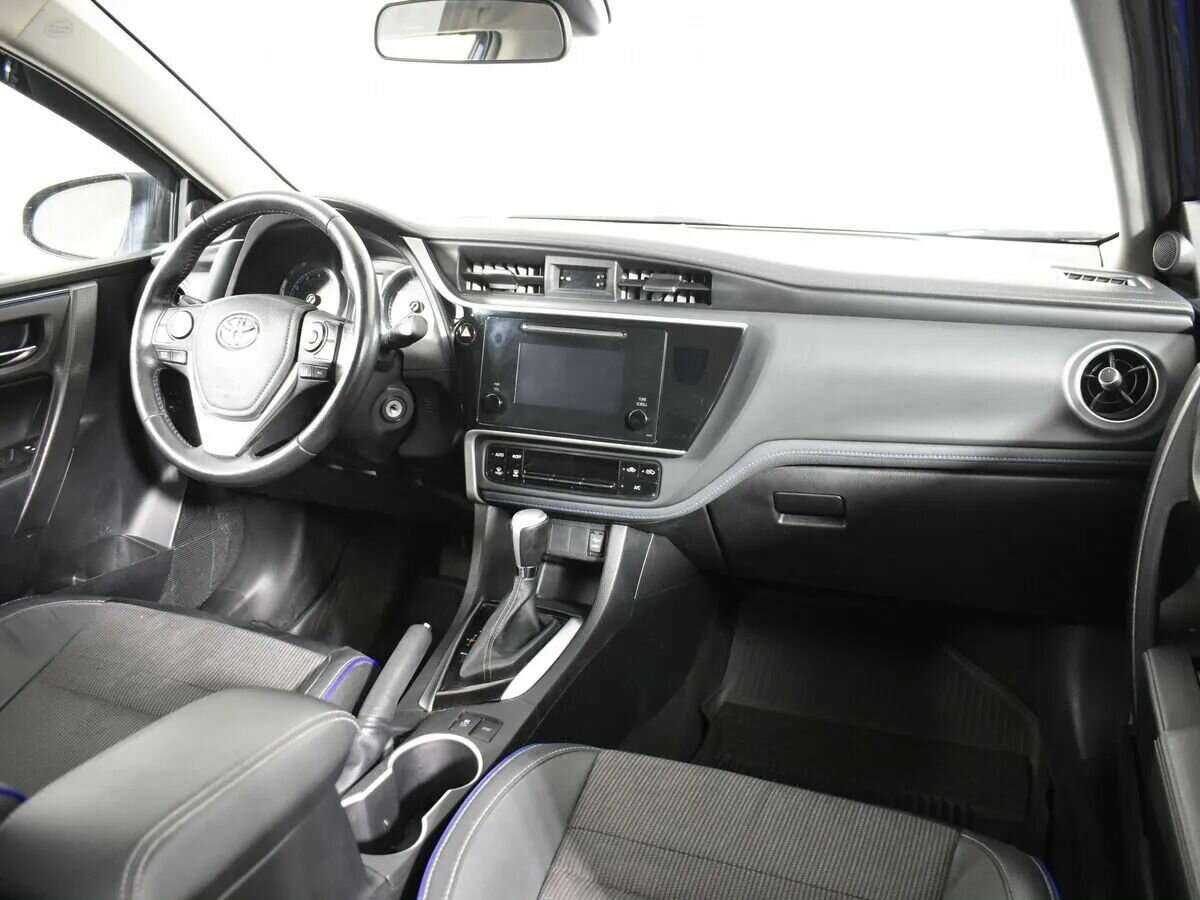 Toyota Corolla, 2018 Фото №15