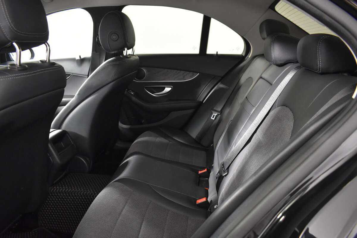Mercedes-Benz C-Класс 180, 2019 - 70 000 км. | Фото №6