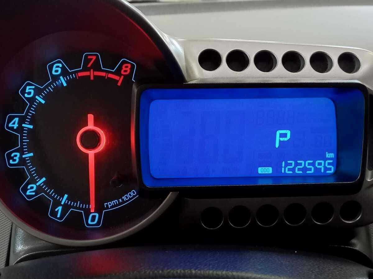 Chevrolet Aveo, 2013 Фото №11