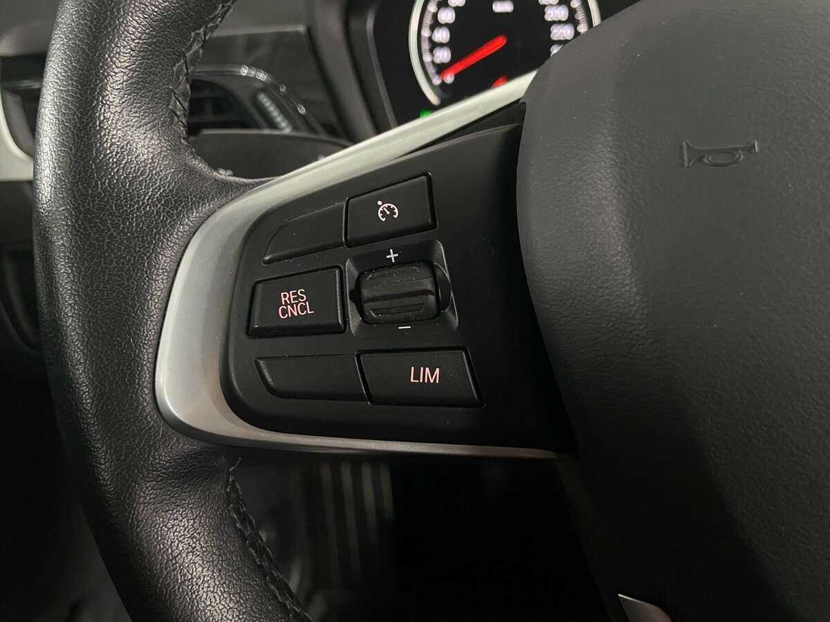 BMW X1 18i sDrive, 2021 Фото №11