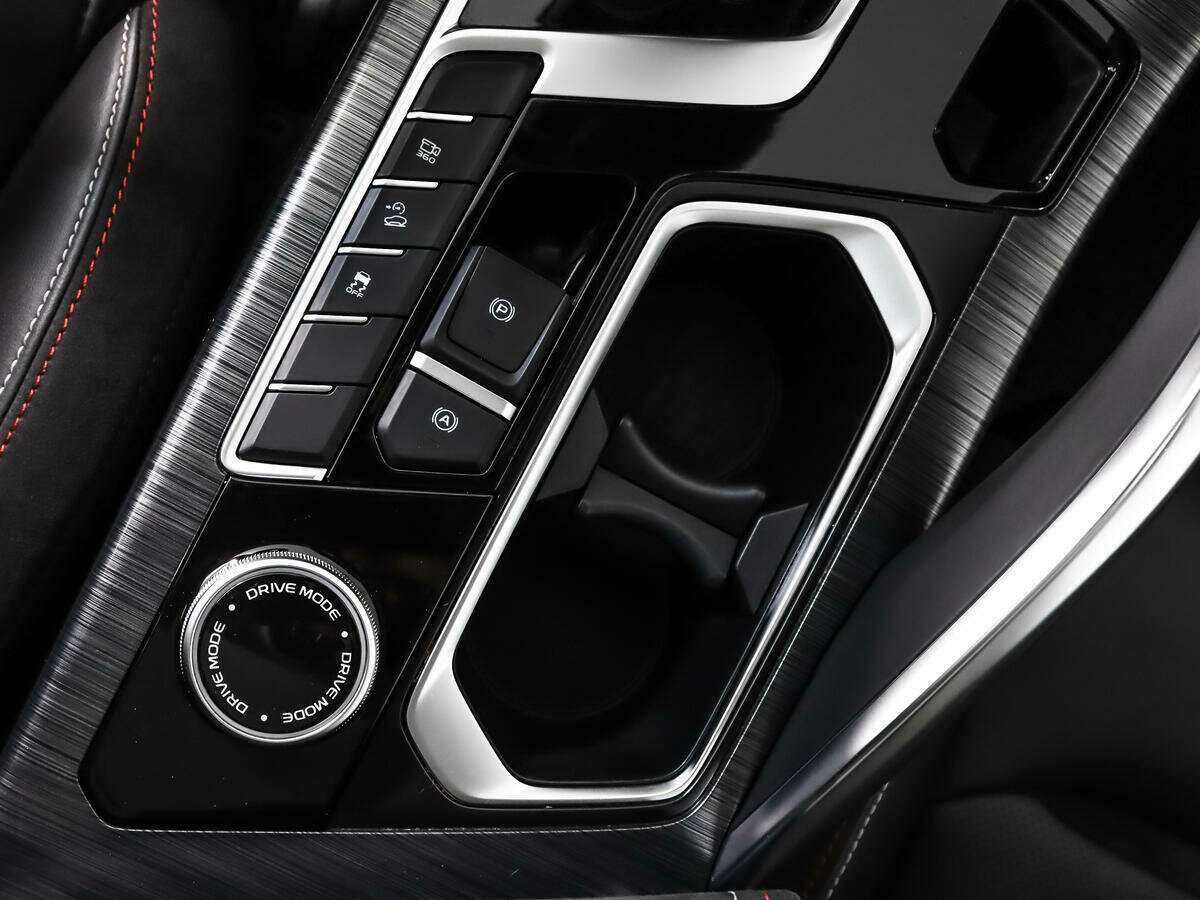 Geely Tugella, 2022 Фото №11